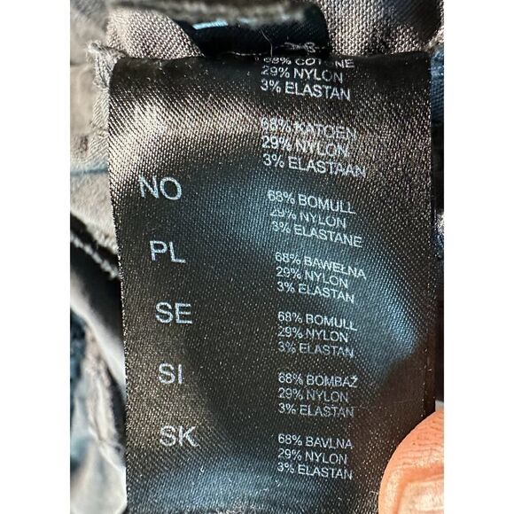 Kuhl Women's Spire Roll-Up Grey Pants Size 8 Short Hiking Outdoors - Picture 7 of 8